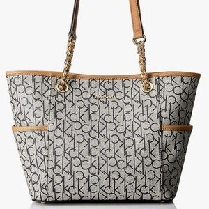 Calvin Klein, Hayden, Monogram, Top Zip Chain Tote. Navy